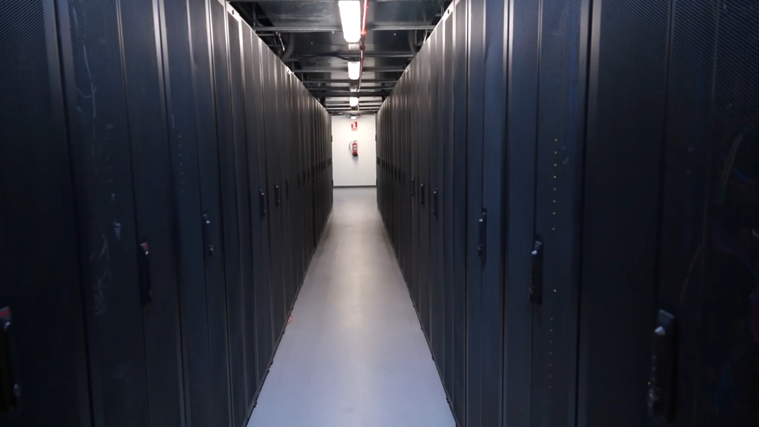 Datacenter en España - Hosting con dominio gratis